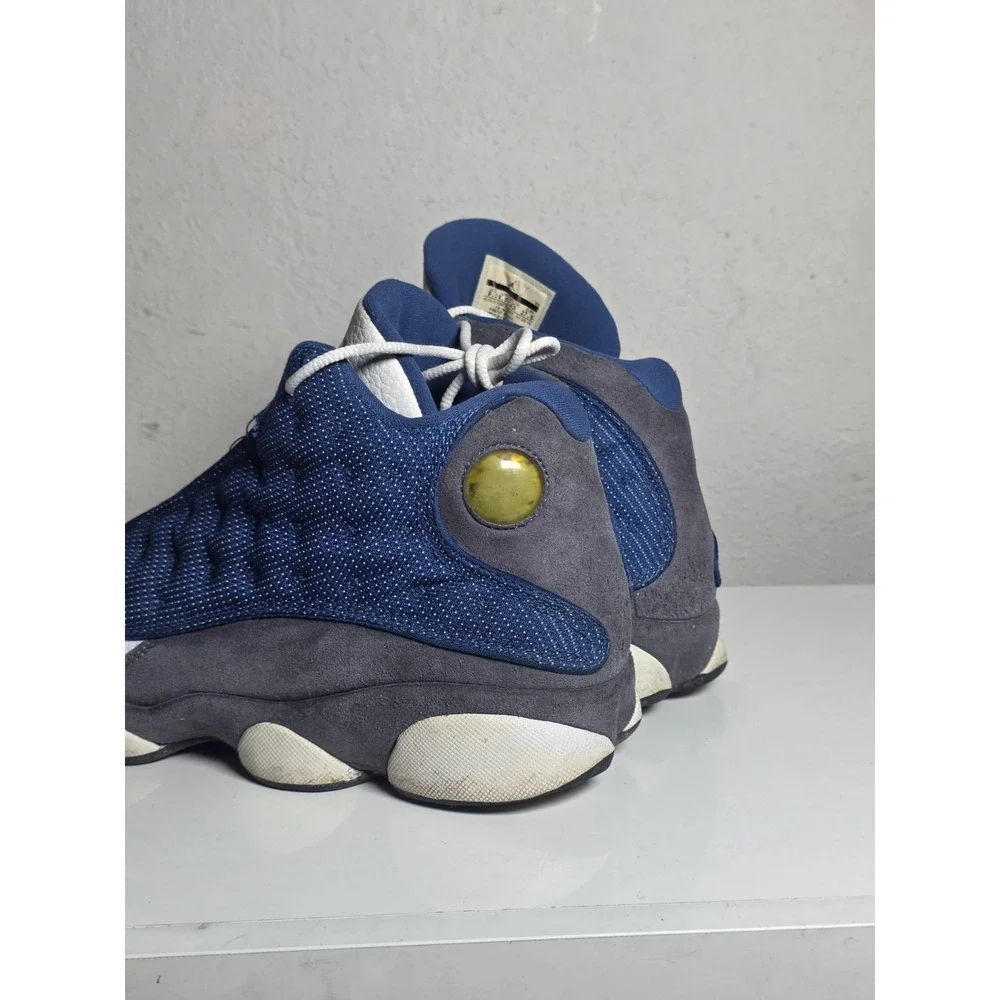 Jordan 13 Retro Mid Flint Size 9.5 Men's Authentic.  Blue And White